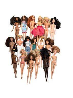 Lot Of 18 Vintage-Modern Barbie Dolls Mixed Ethnicities/Styles Pre-Owned LOT1